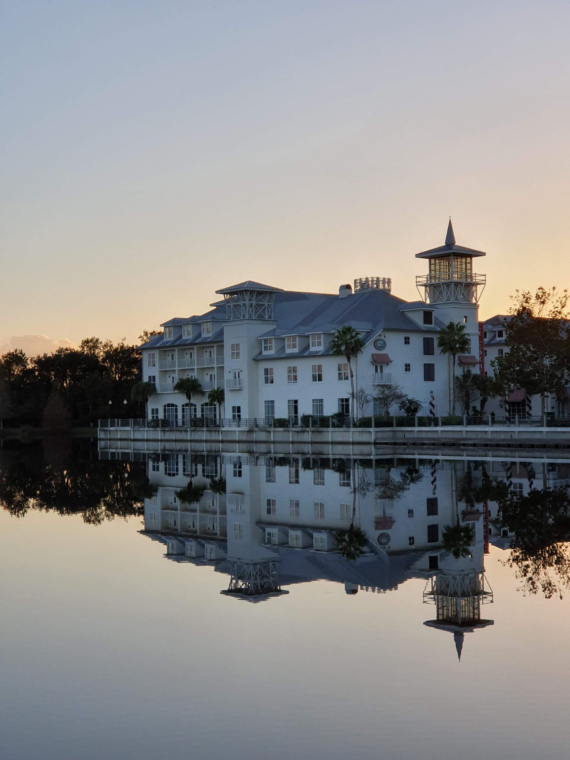 Orlando resort beside a lake at sunset